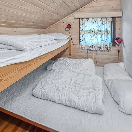Ferienhaus Gorgeous In With Sauna